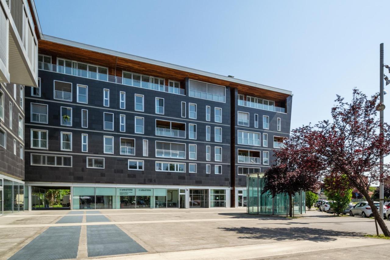 Parma Railway Station Apartment Экстерьер фото